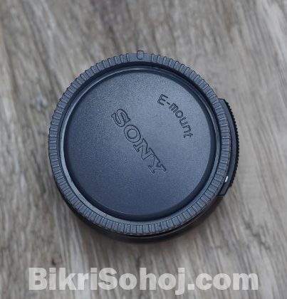 Sony 16-50mm kit lens